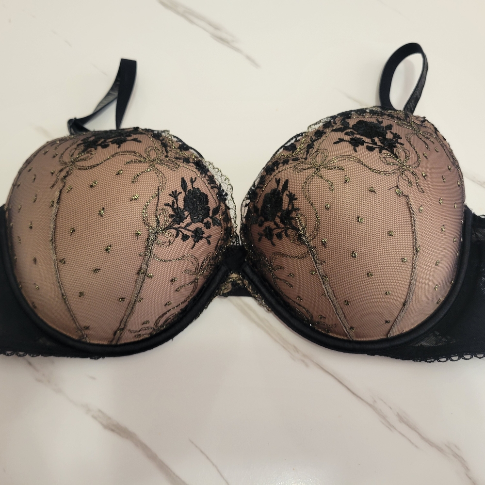 Elegant Black Lace Bra